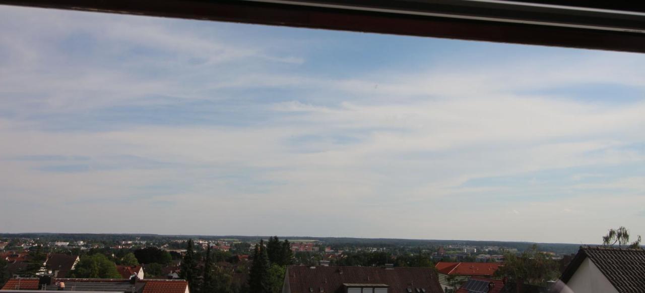 Panoramaview Near Playmobil & Fair Nuernberg Apartment Zirndorf Exterior foto